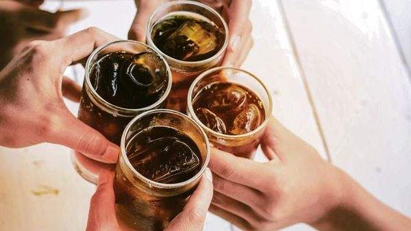 sINGAPORE BANNING SUGARY DRINKS ADS