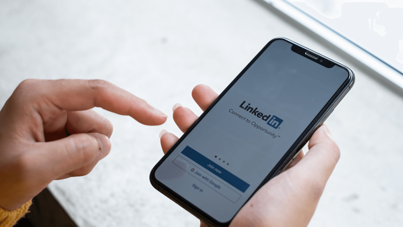 LinkedIn granted opportunity to restrict Data-Scraping in its app!