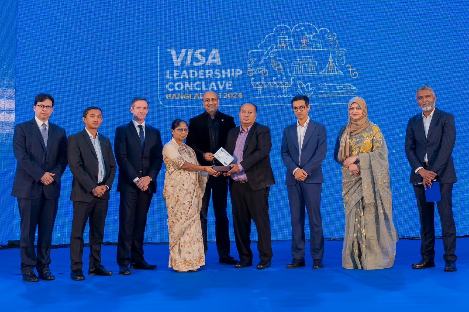 BRAC Bank Wins Four Prestigious VISA Awards-Markedium