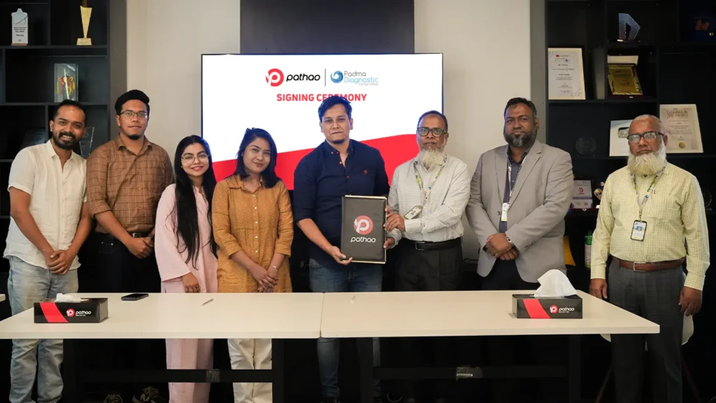 Pathao Spreads Joy of Eid with Pathao Heroes at Eid Bazar 54 Pathao Spreads Joy of Eid with Pathao Heroes at Eid Bazar 2