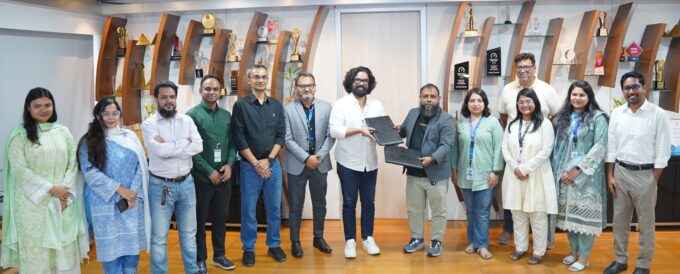 Photo Grameenphone x Apon Bazaar